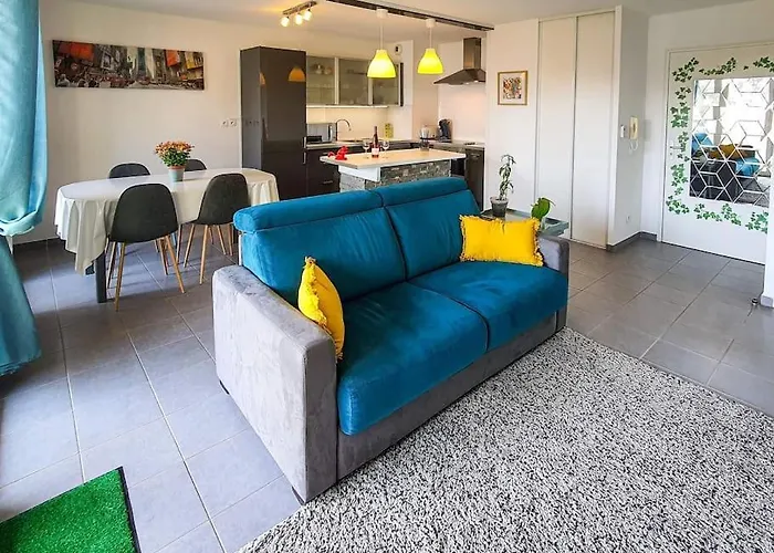 Le Mont Royal * La Ciotat